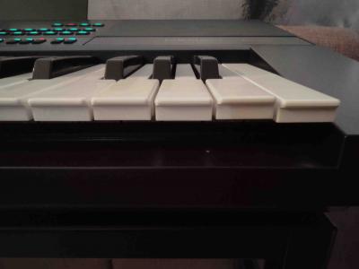 Defective key front view.jpg