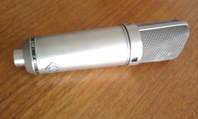 microfono-profesional-de-estudio-neumann-u-89_MLC-F-4348277847_052013.jpg