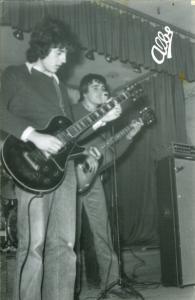 Nirvana en los maristas LR.jpg