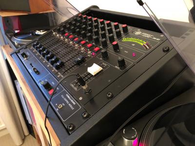 PM80 in rack close up..jpg