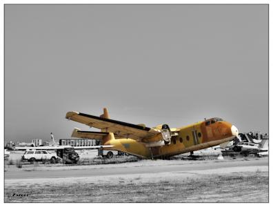 Avión roto 2 HDR893PEQ..jpg