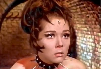 Diana Rigg REcoloreada y edit.jpg