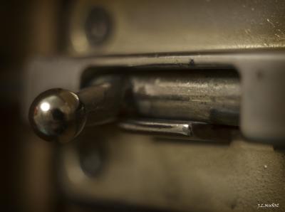 Cerrojo cuarto de baño.jpg