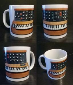 Taza minimoog.jpg