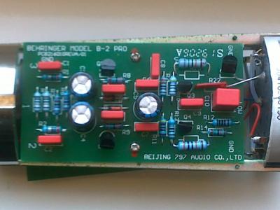 Behringer B2 Pro 02.jpg