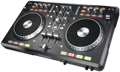 Numark-Mixtrack-Pro-SR-Black.jpg