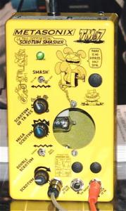 metasonix-tm-7-ultra-distortion-scrotum-smasher.jpg