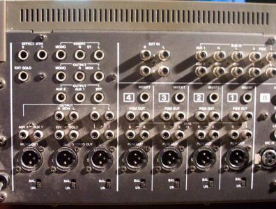 tascam 1.jpg