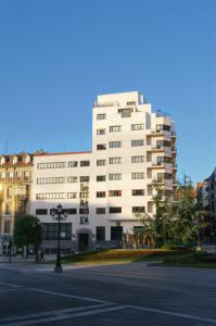 Plaza del Carbayón.JPG