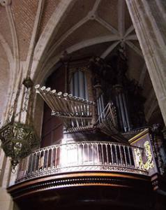 utrera_parroquia de santiago_organo.jpg