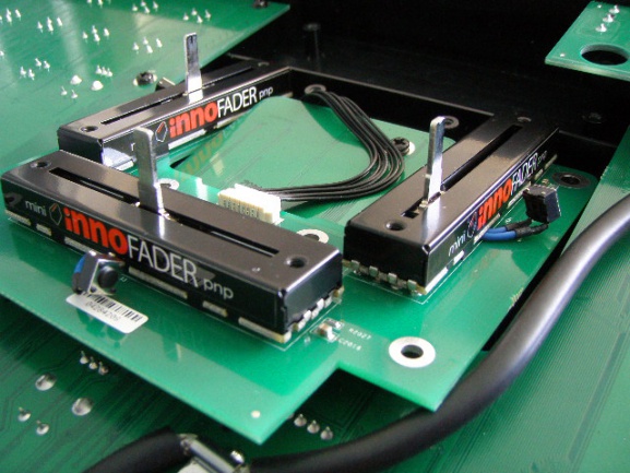 Placa de S2 con Innofader