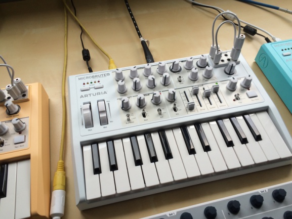 Arturia Microbrute SE