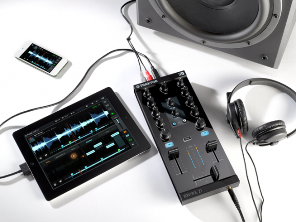 Traktor DJ y Kontrol Z1