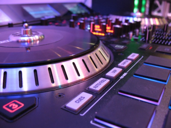 Numark NS7-III