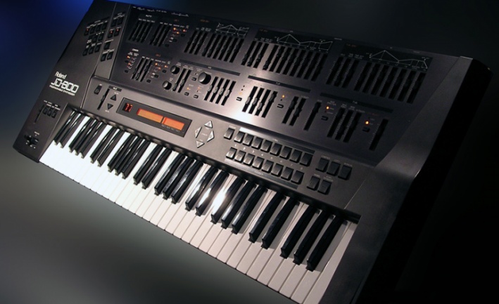 Roland JD-800