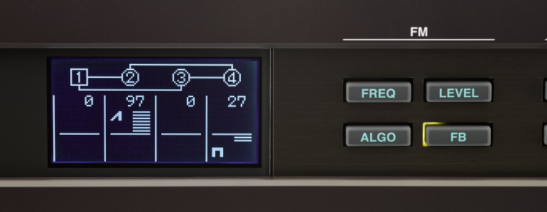 Yamaha reface DX: display en detalle