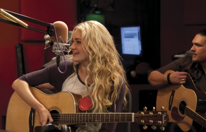Tocando en un programa de radio
