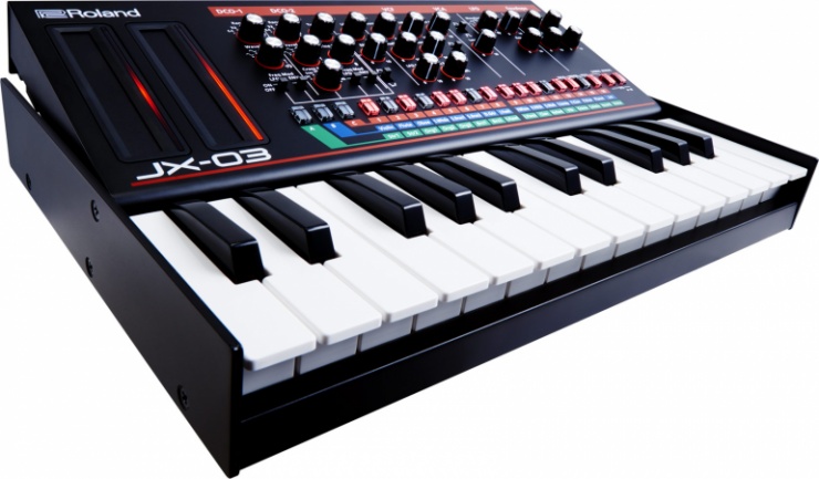 Roland JX-03 con el Roland K-25M