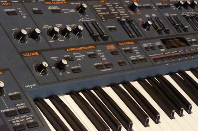 Roland JP-8000