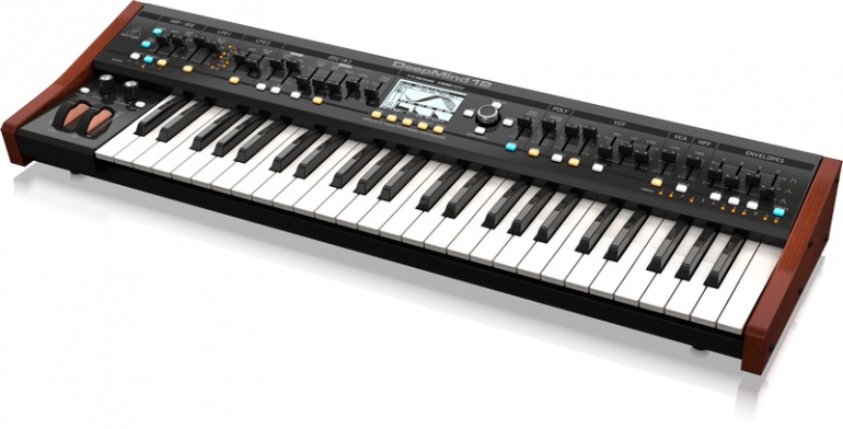 Behringer DeepMind 12