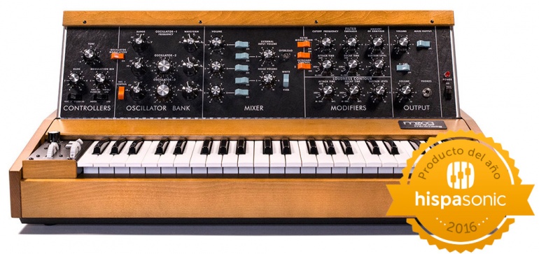 Minimoog, producto del año
