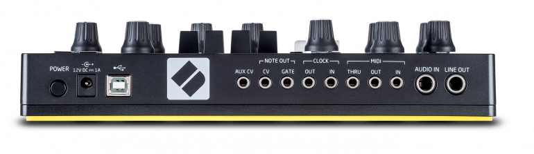 Novation Circuit Mono Station