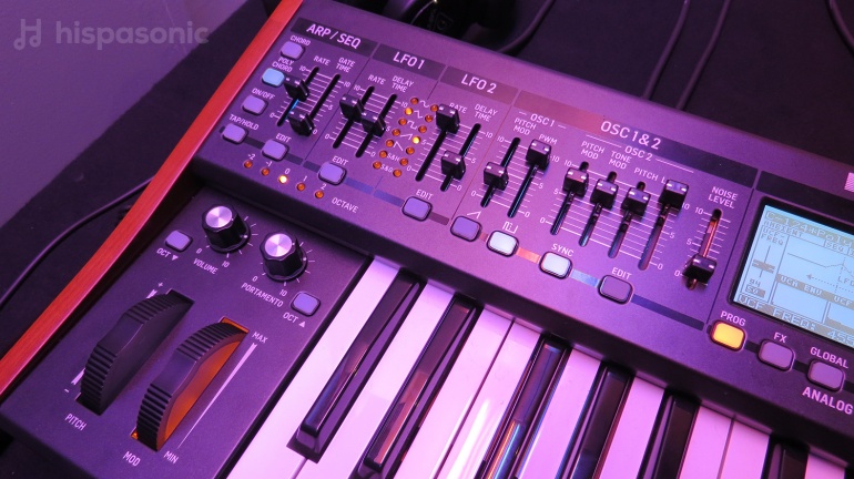 Behringer DeepMind 6