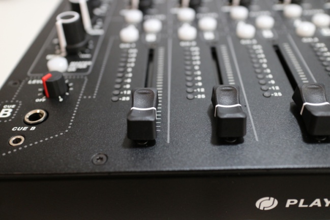 Faders Model 1