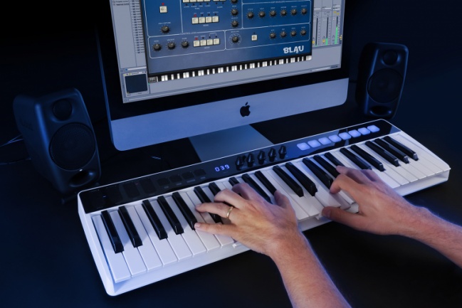 iRig Keys I/O