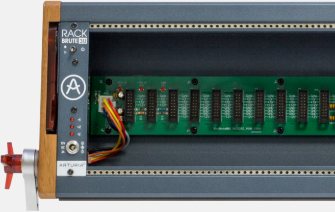 RackBrute, detalle y fuente