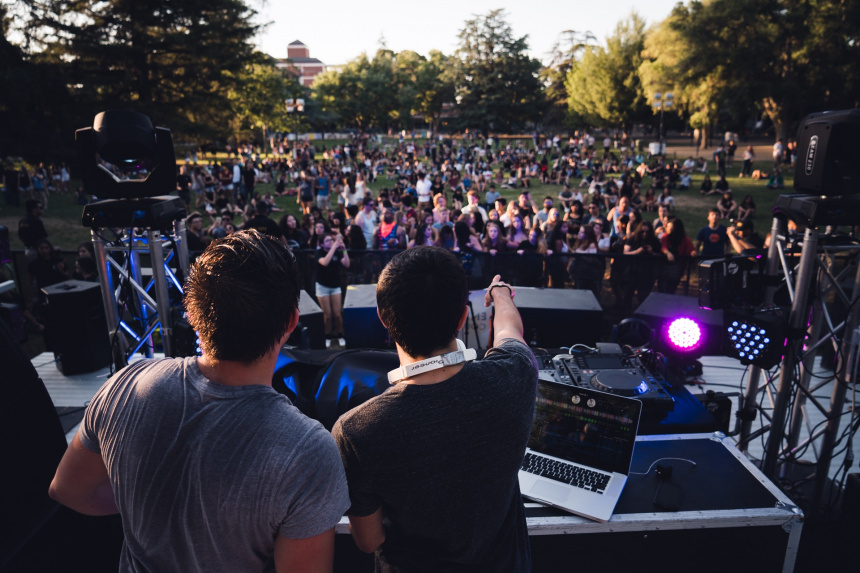 DJ en concierto
