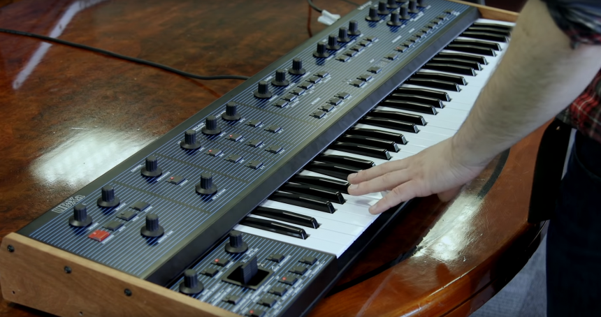 Behringer UB-Xa más cerca
