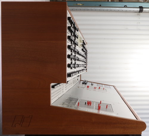 Analogue Solutions Colossus