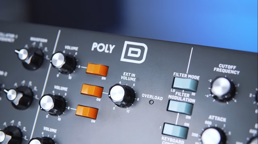 Behringer Poly D