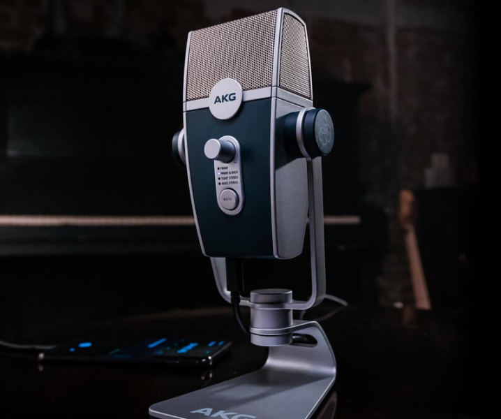 AKG Lyra