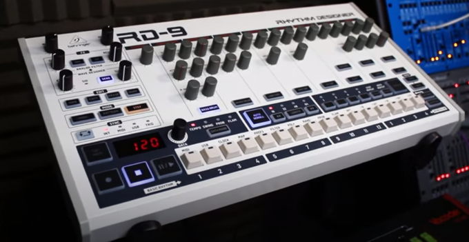 Behringer RD-9