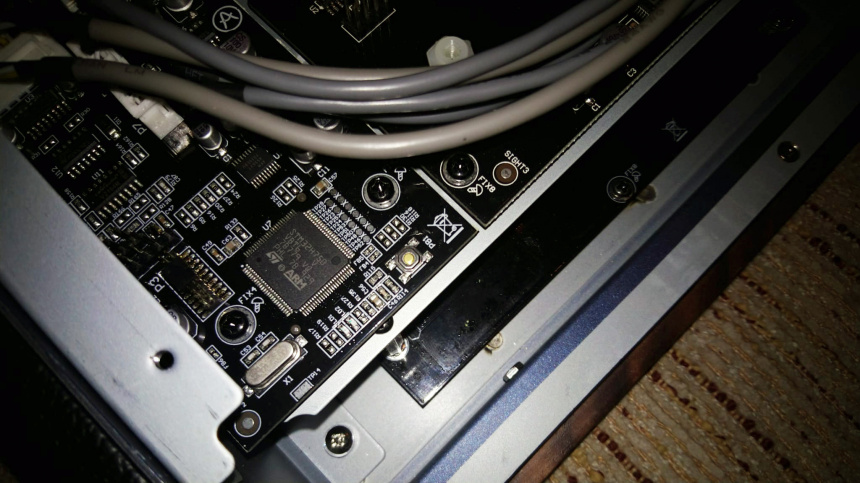 Arturia Polybrute - Interior