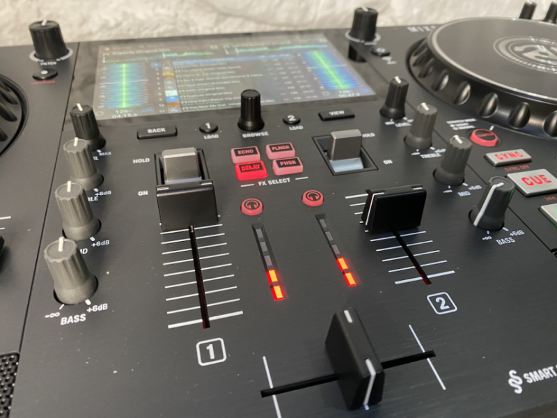 Numark Mixstream Pro
