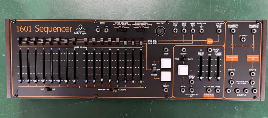 Prototipo del ARP 1601 en versión Behringer