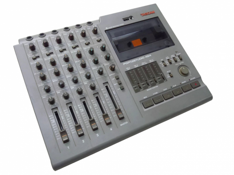 El Tascam Portastudio 424 original