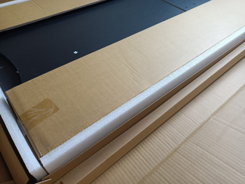 Review Thomann Studio Table L Black