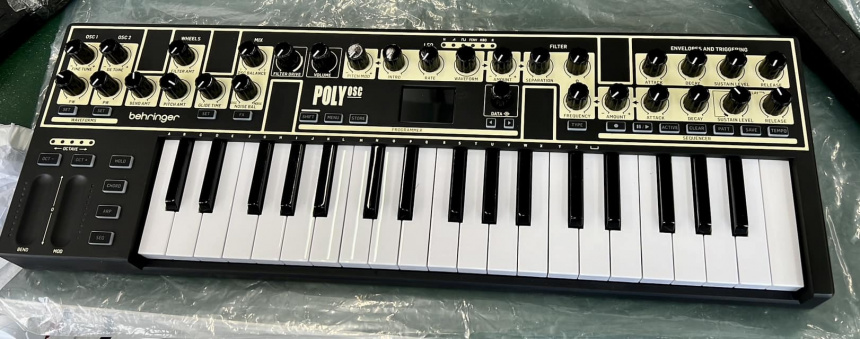Behringer PolyOsc