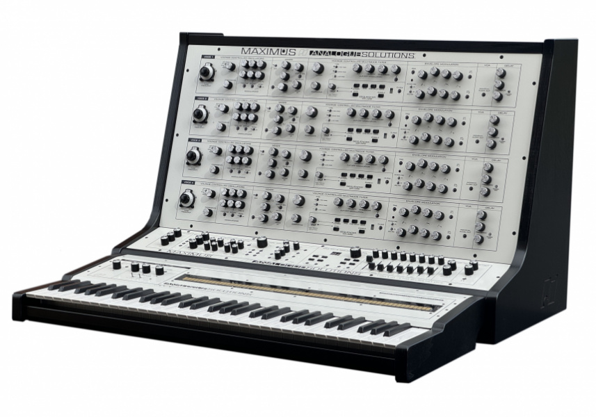 Analogue Solutions Maximus 4V