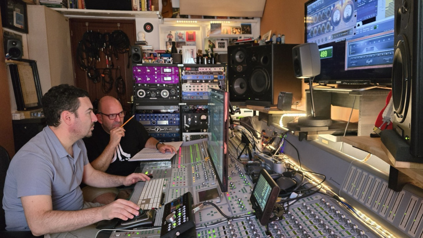 Javier Quilis y Luis del Toro mezclando