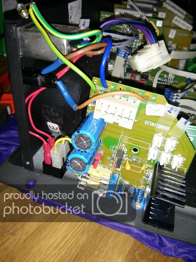807dbed534a4cb56e4f48463fbecf-3884438.jpg