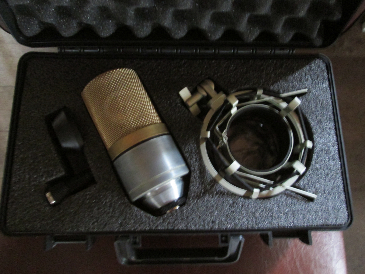 Akg p120 o At2020 : Equipo home studio | Hispasonic