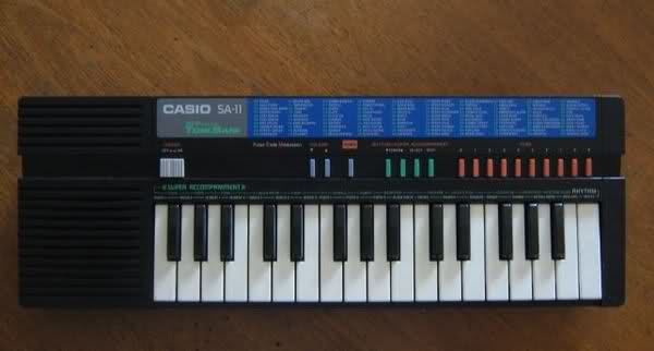 Teclado best sale casio chico