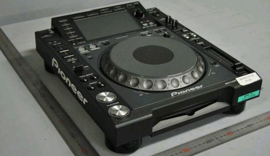 Pioneer CDJ-2000 Nexus