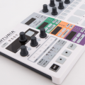 Arturia Beatstep Pro, un controlador que se hace mayor