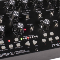 Moog Mother-32, sinte semimodular en formato eurorack